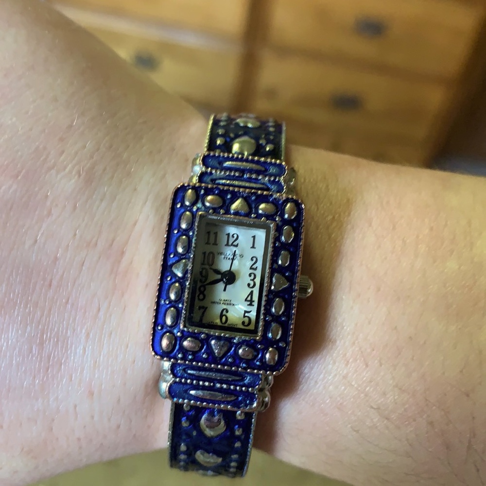 Vellaccio women’s wrist watch